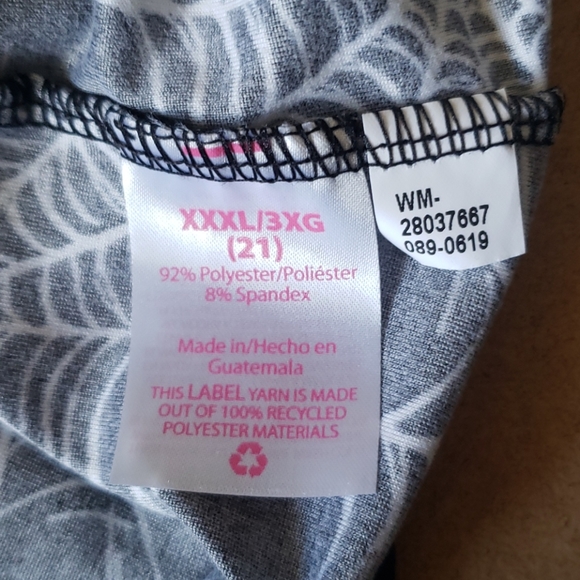 Spiderweb xxxl long sleeve tee shirt Halloween - Picture 4 of 5